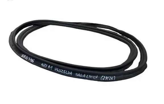 Audi A1 Trunk rubber seal (body) 82A827705