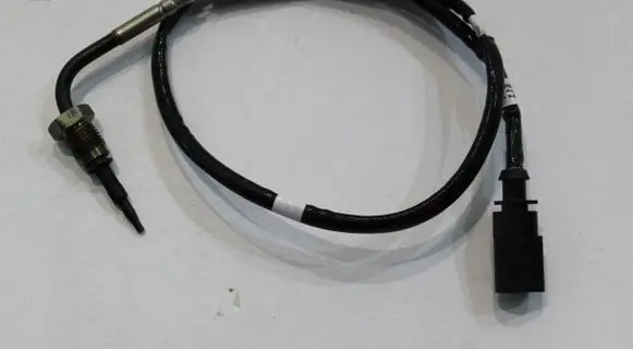 Volkswagen Arteon Exhaust gas temperature sensor 04L906088CM