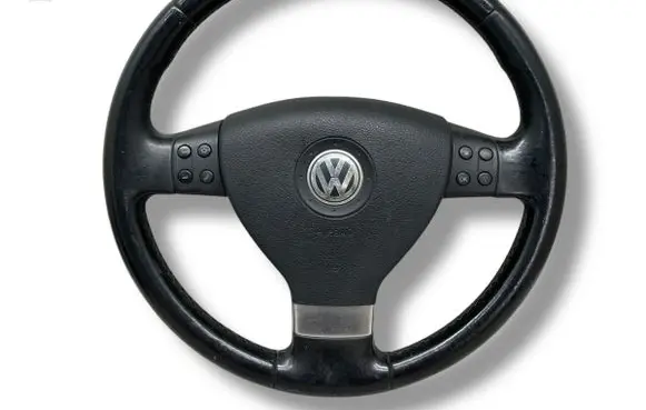 Volkswagen Golf V Steering wheel