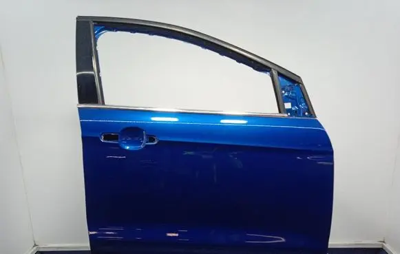 Ford Escape III Front door 