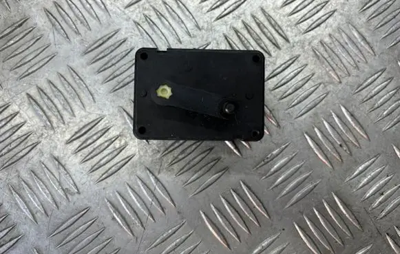 Mazda 323 F Air flap motor/actuator HB600BC1N 2005038