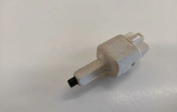 Toyota Avensis T250 Brake pedal sensor switch