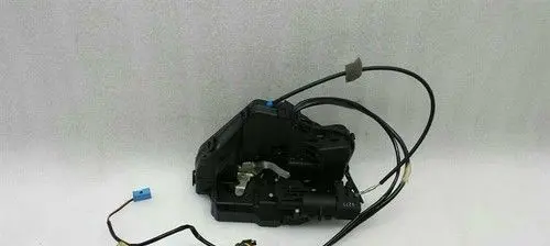 Mercedes-Benz CLS C219 Coupe door lock (next to the handle) A2197300835
