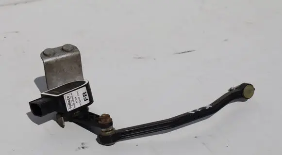 Volvo V60 Headlight/headlamp level sensor AG9N3C097AA 8G9N3C492AA