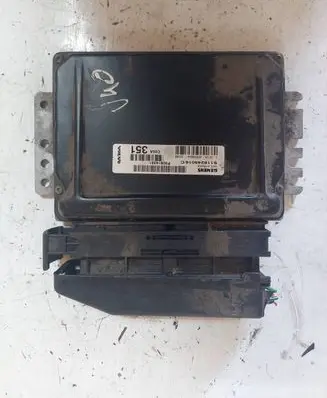 Volvo S40, V40 Engine control unit/module S118245016c