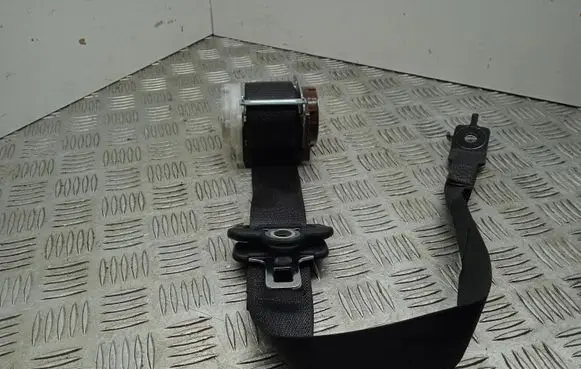 Jeep Grand Cherokee Rear seatbelt P5ME41DX9AA