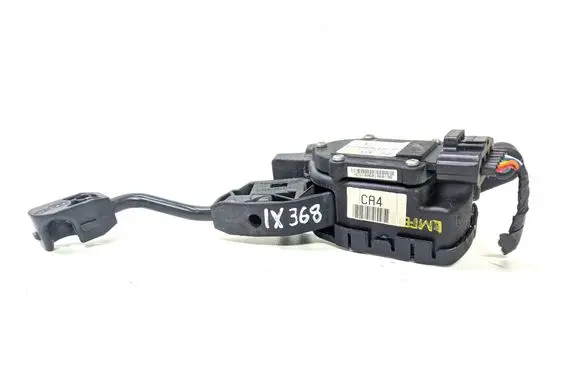 Hyundai ix35 Accelerator throttle pedal 327002S910