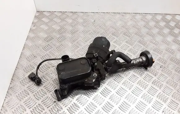 Fiat Doblo Oil filter mounting bracket
