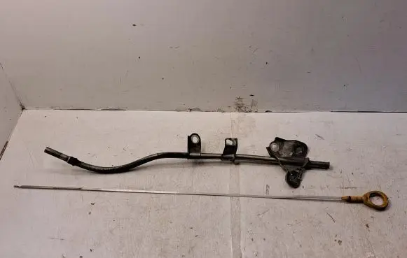 Toyota Auris 150 Oil level dip stick 1145226050 1530126060
