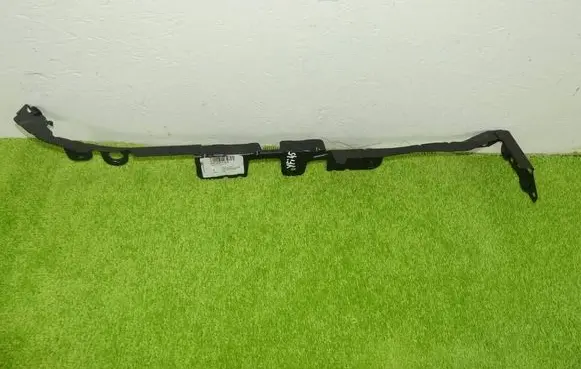Audi A6 S6 C8 4K Fender mounting bracket 4K0809076A