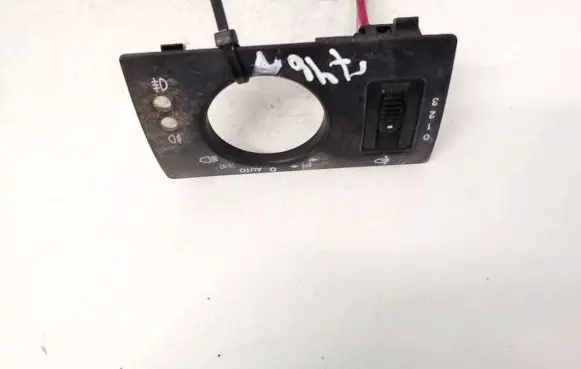 Mercedes-Benz B W245 Headlight level height control switch a1696801065