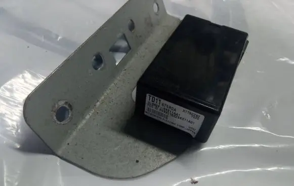 Mazda CX-9 Keyless (KESSY) go control unit/module TD11675R0A