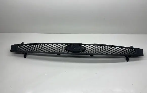 Ford Fiesta Front grill 2S618200AGW