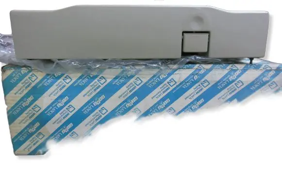 Lancia Zeta Glove box 1462210077