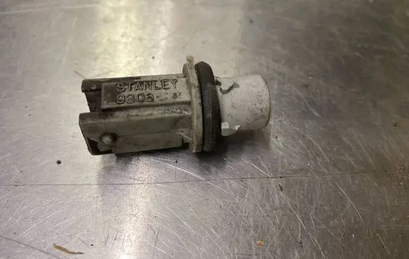 Honda HR-V Headlight part 9306