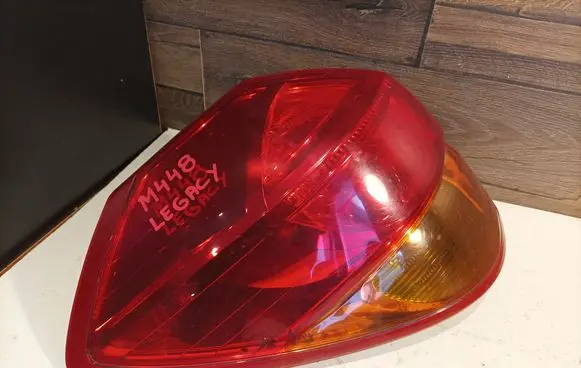 Subaru Legacy Rear/tail lights 22020792