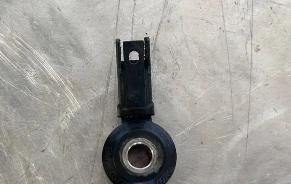 BMW X5M E70 Detonation knock sensor 7577034