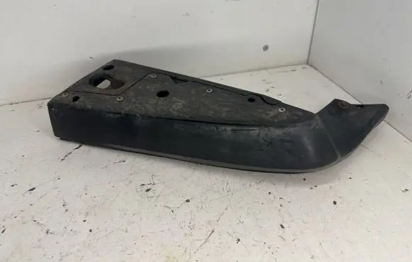 Toyota Prius (XW20) Rear bumper corner part panel trim 7689447010 7608747010