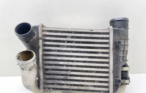 Audi A6 S6 C6 4F Intercooler radiator 4F0145805