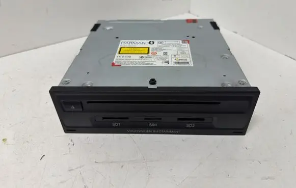 Volkswagen Touareg II GPS navigation control unit/module 7P6035670K