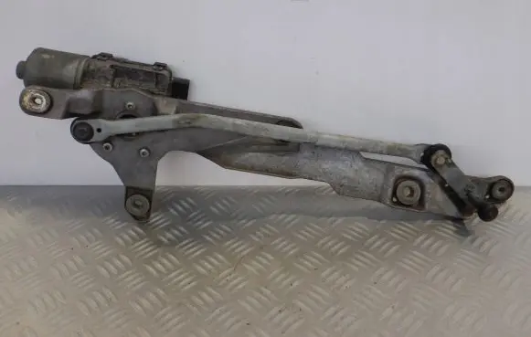 Volkswagen Phaeton Front wiper linkage 3D1955120B