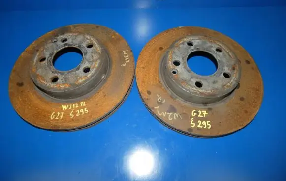 Mercedes-Benz E W212 Front brake disc