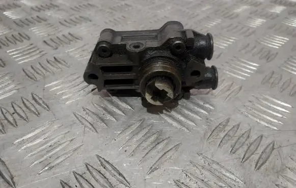 Mercedes-Benz E W210 Fuel injection high pressure pump A6110900250