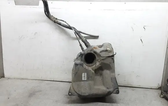 Volvo V70 Fuel tank 9492066
