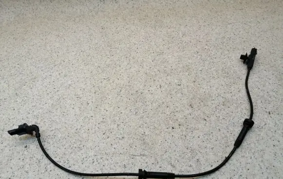 Dacia Spring ABS rear brake sensor 