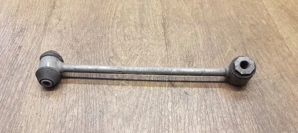 Mercedes-Benz C W205 Rear anti-roll bar/stabilizer link A2053260317