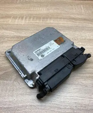 Volkswagen PASSAT B5 Engine control unit/module ECU 3B0907557 5WP4350