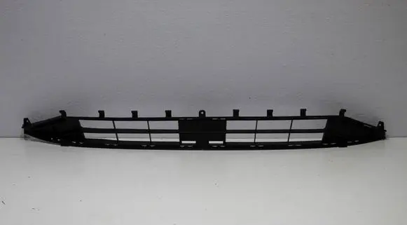 Ford Focus Front bumper lower grill JX7B17K945A1