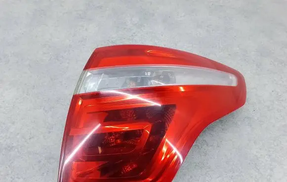Citroen C4 I Picasso Rear/tail lights 9653547480