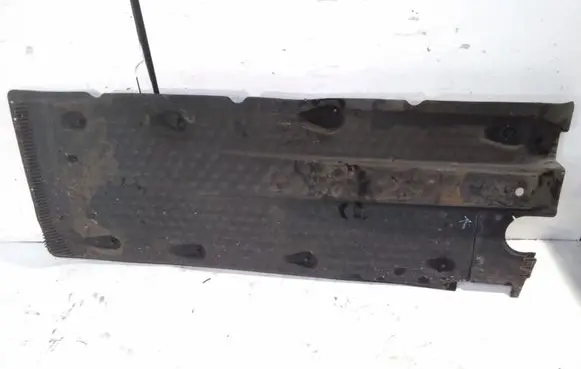 Volkswagen Golf VI Center/middle under tray cover 