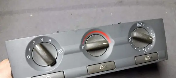 Volvo S40, V40 Climate control unit 804634