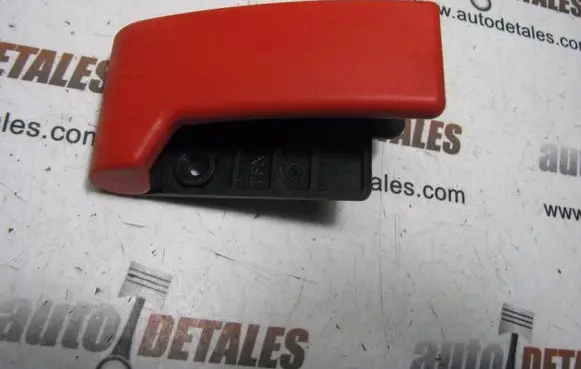 Mercedes-Benz A W169 Engine bonnet (hood) release handle