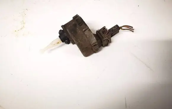 Audi A4 S4 B5 8D Headlight level adjustment motor 4D0941295 0307852315