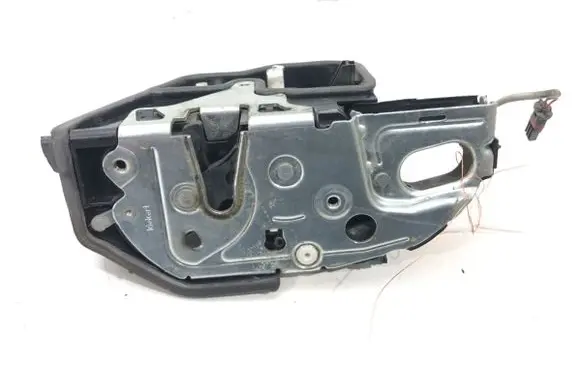 BMW X5 E70 Front door lock 7315019