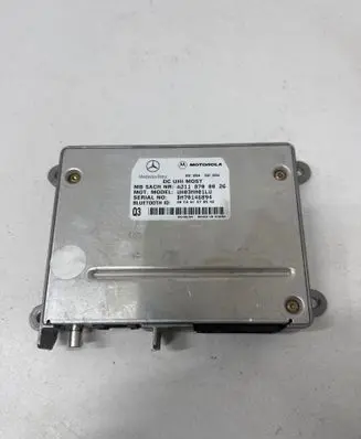 Mercedes-Benz E W211 Bluetooth control unit module A2118700026 UH03MM01LU DM70146894