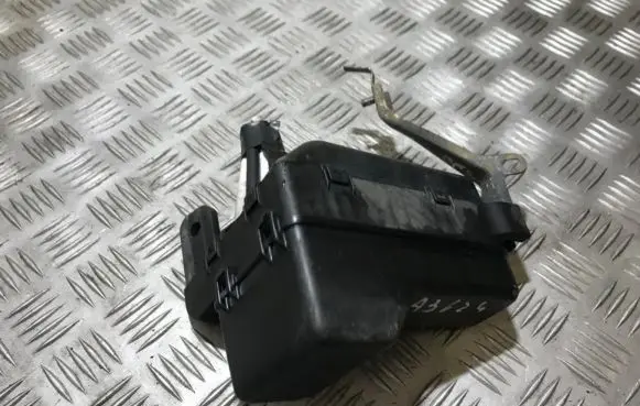 Toyota Avensis T250 Fuse box set