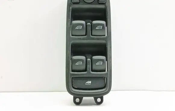 Volvo XC60 Electric window control switch 31334345