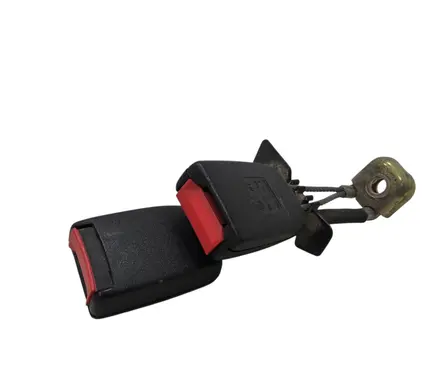 Volkswagen PASSAT B5 Rear seatbelt buckle 