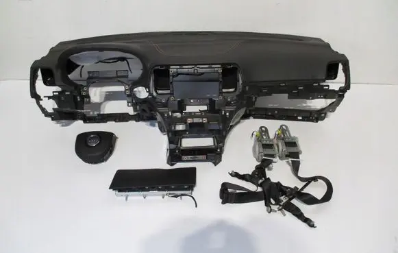 Jeep Grand Cherokee Radio/GPS head unit trim 