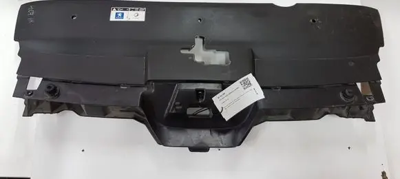 Top upper radiator support slam panel