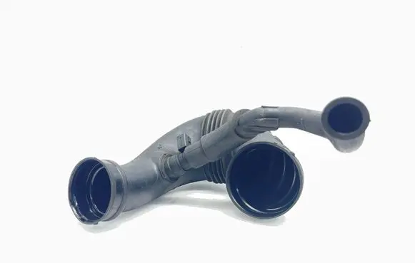 Mercedes-Benz C W203 Turbo air intake inlet pipe/hose A6460940297