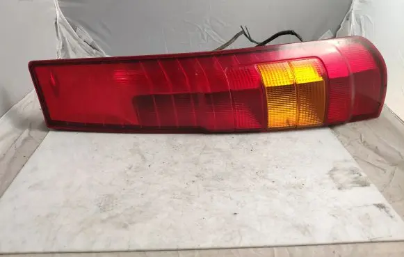 Mitsubishi Space Runner Rear/tail lights 22087268
