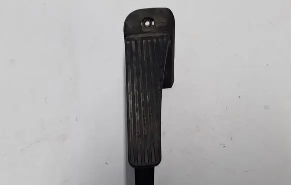 Volvo S90, V90 Accelerator throttle pedal 31489764