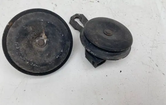 Toyota Corolla E110 Horn signal