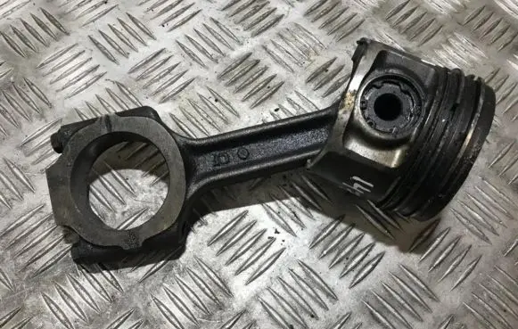 Opel Vectra C Piston with connecting rod 409524