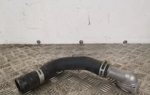 Subaru Forester SJ Engine coolant pipe/hose 146EPDM